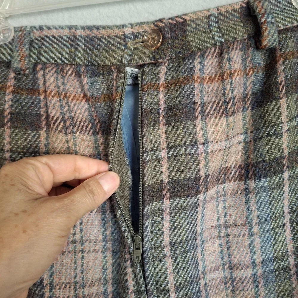 Vintage THE SPORTING LIFE Size 10 Plaid Wool Skirt Brown Pink Zip Made In USA - Picture 4 of 14